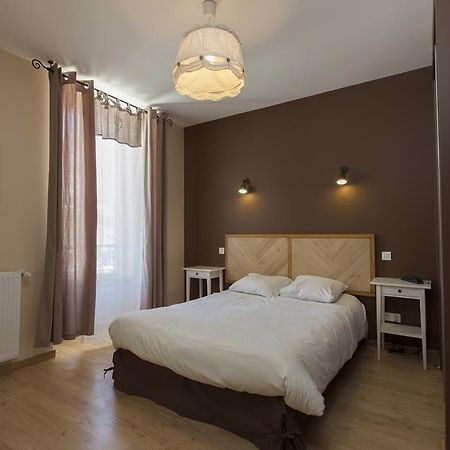 Hotel Des Alpes Le Bourg-dʼOisans Δωμάτιο φωτογραφία