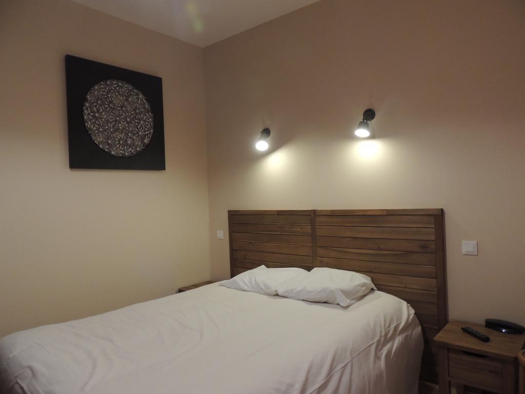 Hotel Des Alpes Le Bourg-dʼOisans Δωμάτιο φωτογραφία