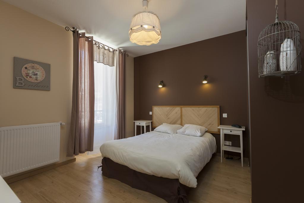 Hotel Des Alpes Le Bourg-dʼOisans Δωμάτιο φωτογραφία